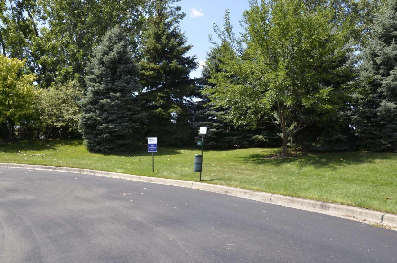 Sonesta Simply Suites Detroit Warren Luaran gambar